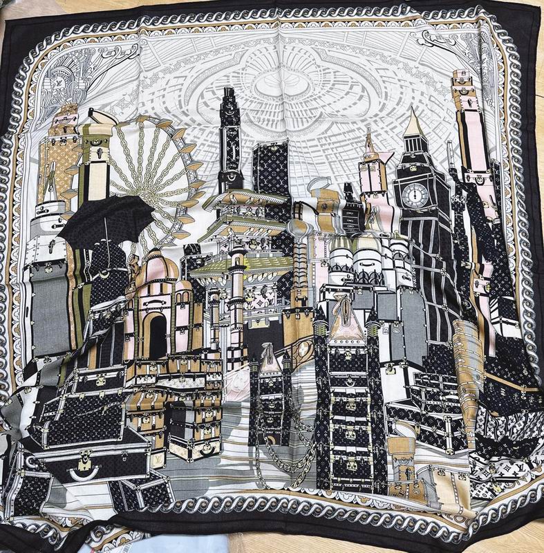 LV Scarf 135X135cm E081910